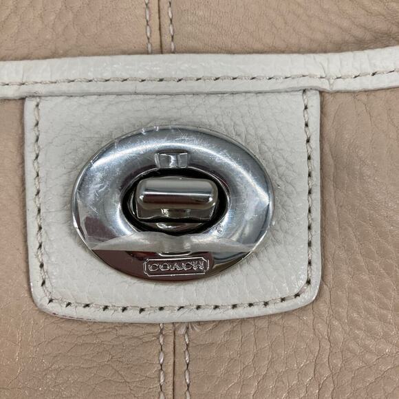 COACH F19265 NWT TAN, CREAM PEBBLED LEATHER CROSSBODY BAG - Picture 10 of 14